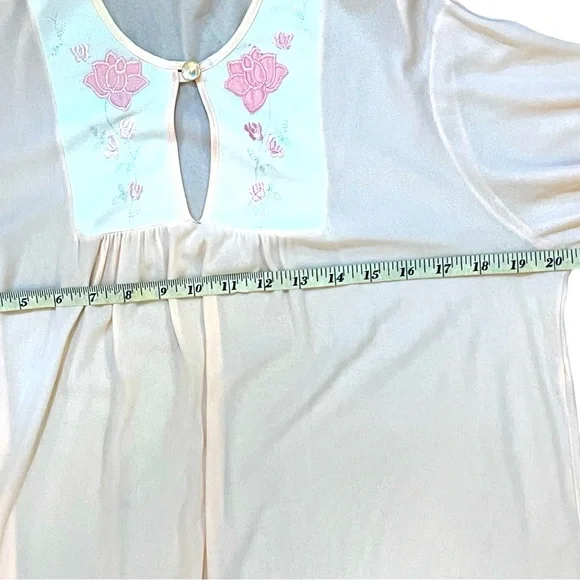 VTG Peachy Pink Retro Floral Embroidery Button Neck Bell Sleeve Nightgown | S - Picture 5 of 8